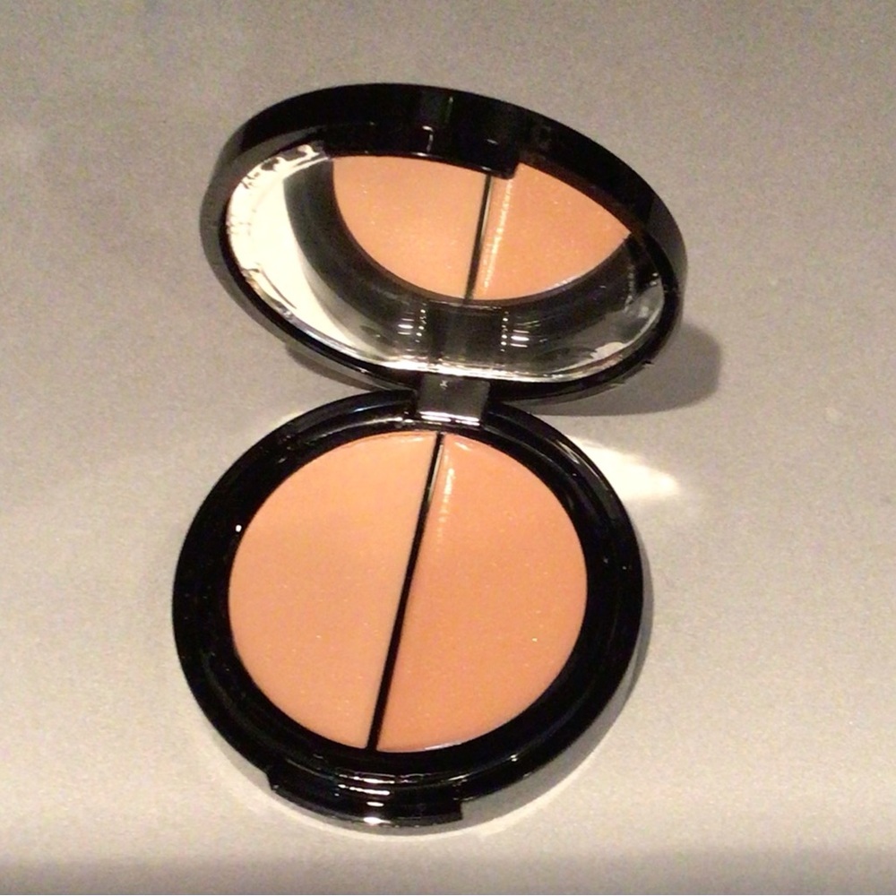 EVE PEARL Dual Salmon Concealer